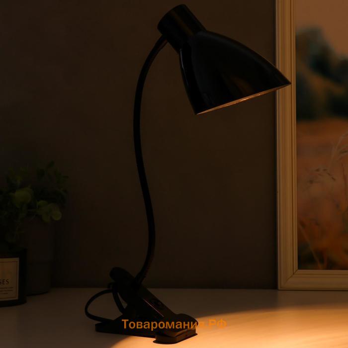 Настольная лампа 16700/1BK Е27 15Вт черный RISALUX