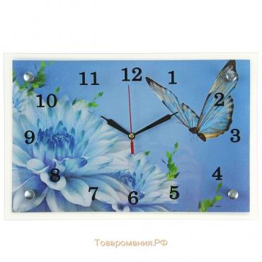 Часы настенные, серия: Цветы, "Бабочка и голубые цветы", 20х30 см